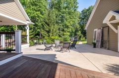 8714-Wyatt-Drive-Columbus-IN-large-005-013-DSC1754-1500x989-72dpi