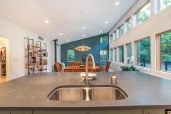 4060-N-Hinkle-Road-Bloomington-large-007-012-DSC3517-1499x1000-72dpi