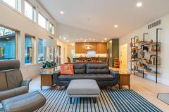 4060-N-Hinkle-Road-Bloomington-large-015-005-DSC3554-1499x1000-72dpi