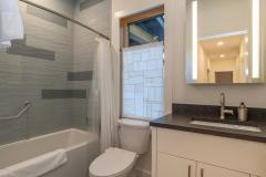 4060-N-Hinkle-Road-Bloomington-large-027-042-DSC3580-1499x1000-72dpi